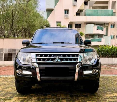 MITSUBISHI PAJERO FULL 3.2 HPE 4X4 16V TURBO INTERCOOLER DIESEL 4P AUTOMÁTICO